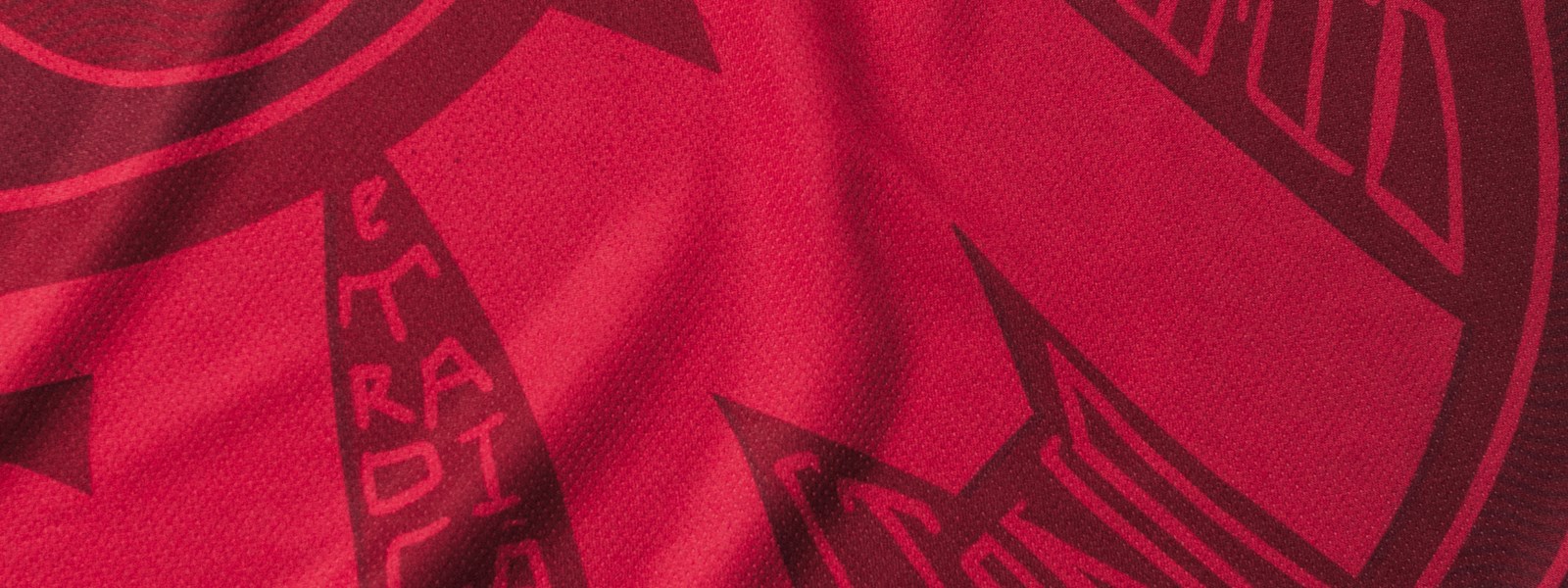 umbro-fluminense-every-team-has-one-jersey-art-details-2
