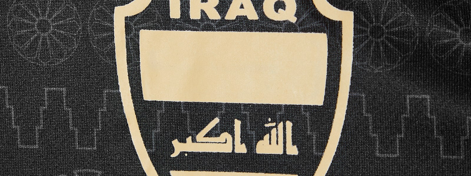 iraq-21-22-third-jersey-crest-shot