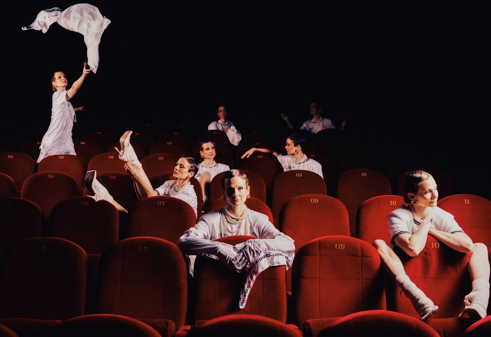 our-game-is-about-art-x-léonore-baulac-theatre-2