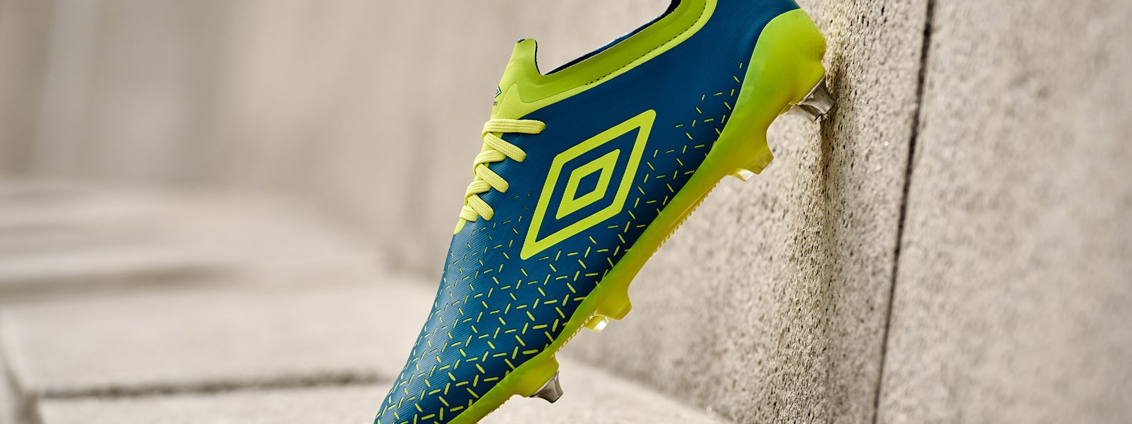 umbro-velocita-5-pro-blue-sapphire-1