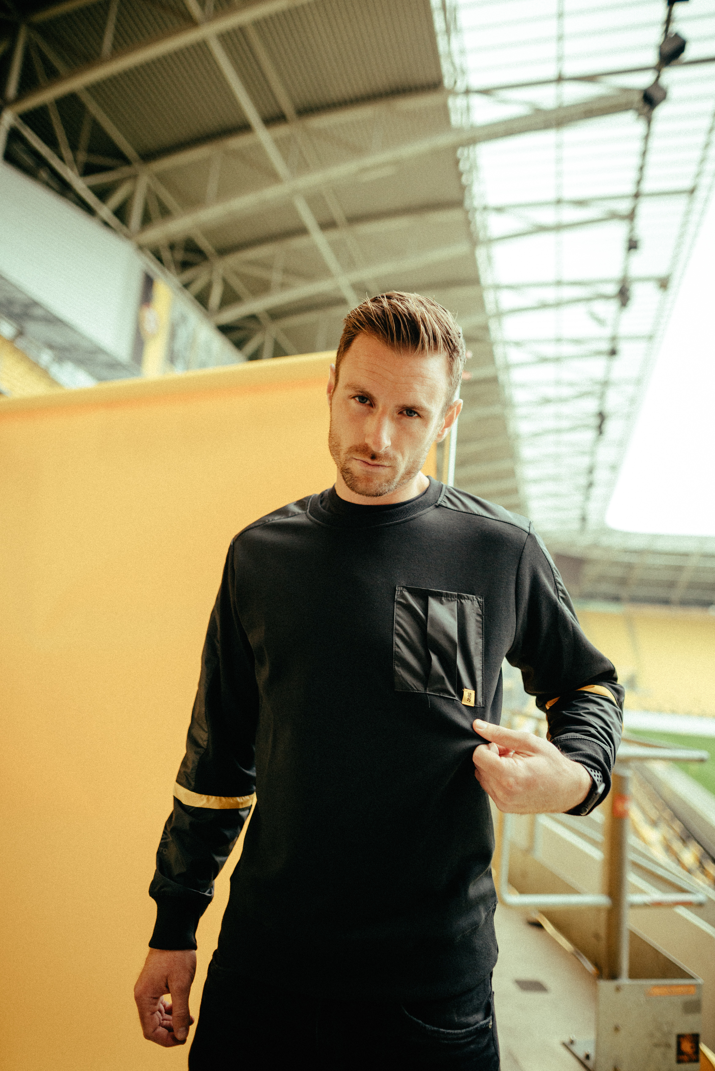 dynamo-dresden-icon-pack-sweater