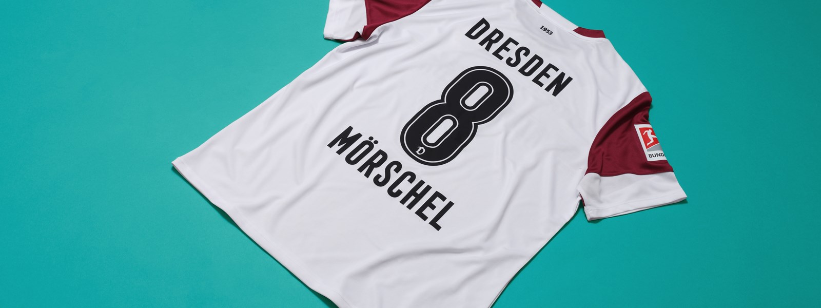 dynamo-dresden-21-22-third-shirt-back-shot