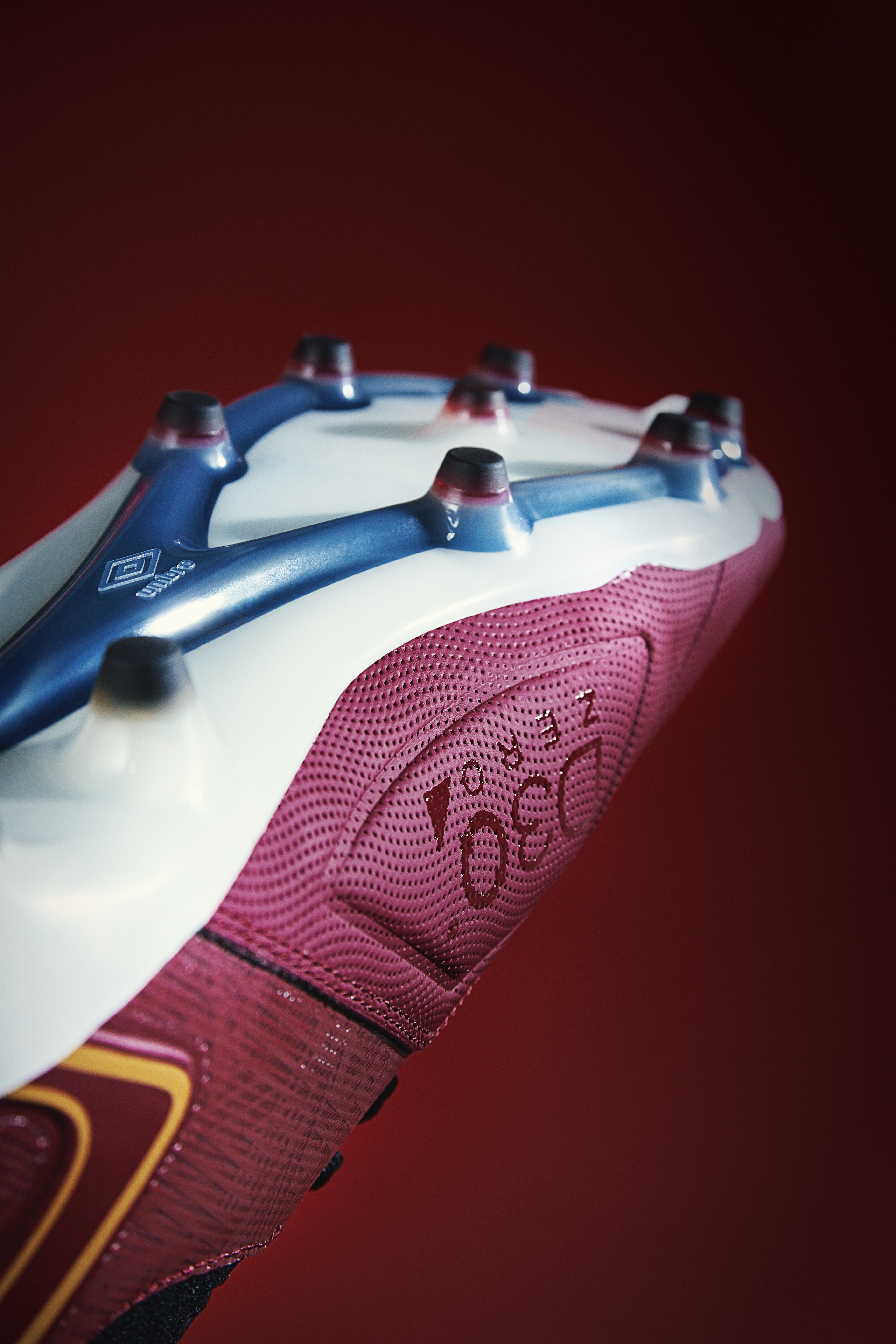 umbro-tocco-2-rhubarb-d3O-technology