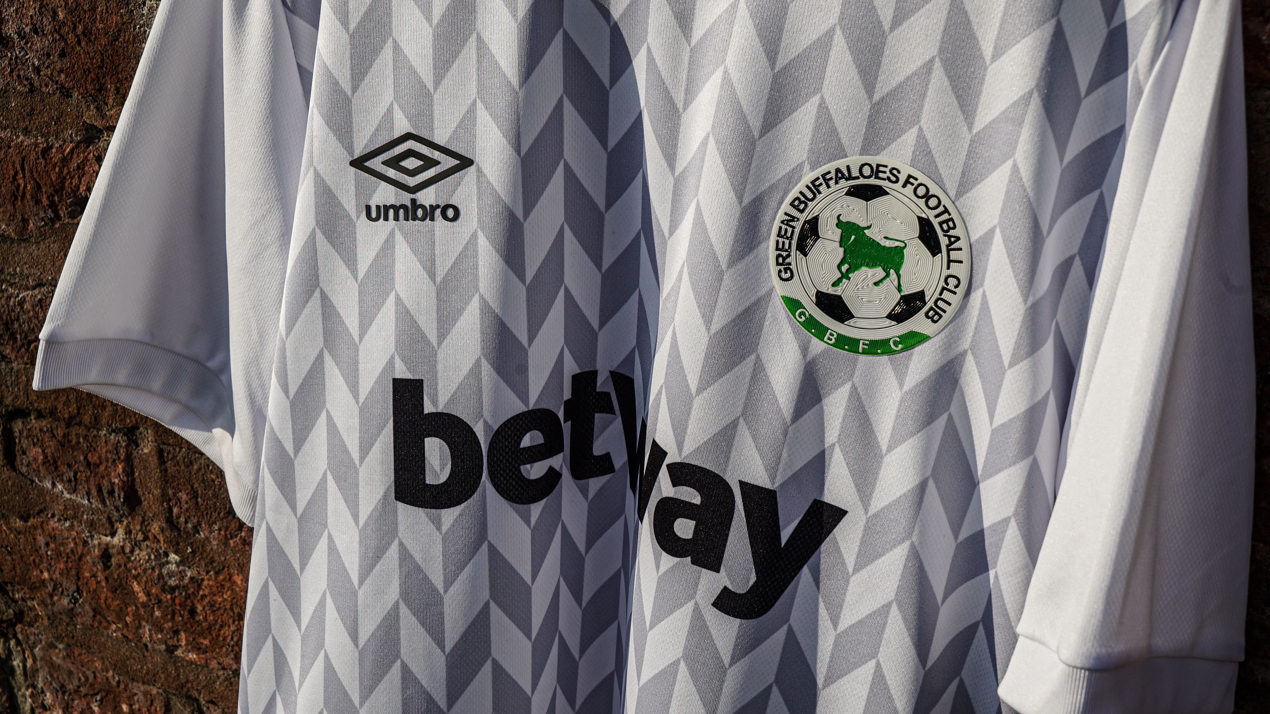 green-buffaloes-away-jersey-close-up