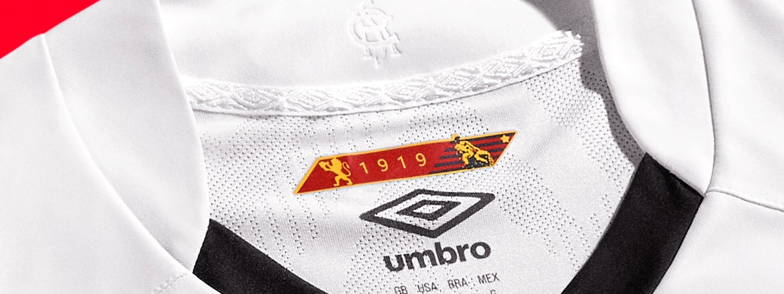 recife-21-22-away-kit-collar-shot