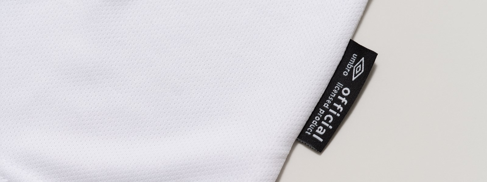 fc-schalke-04-away-umbro-tag-shot