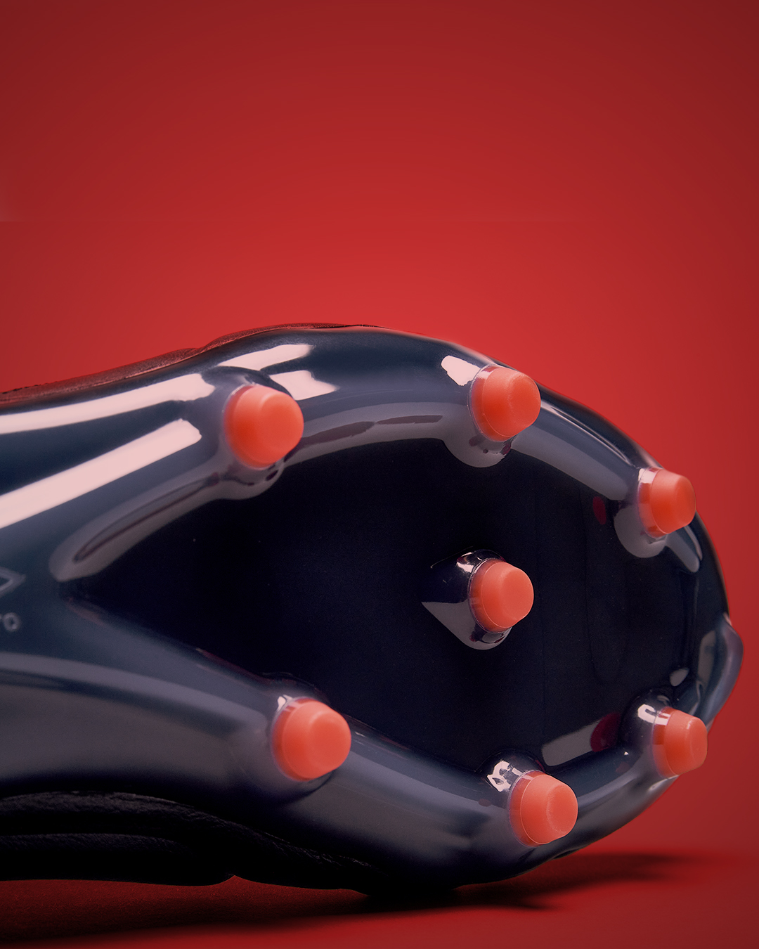 tocco-pro-black-cherry-tomato-pebax-outsole-shot