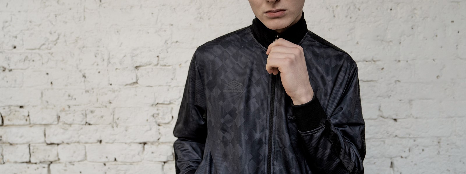 umbro-new-order-blackout-track-top