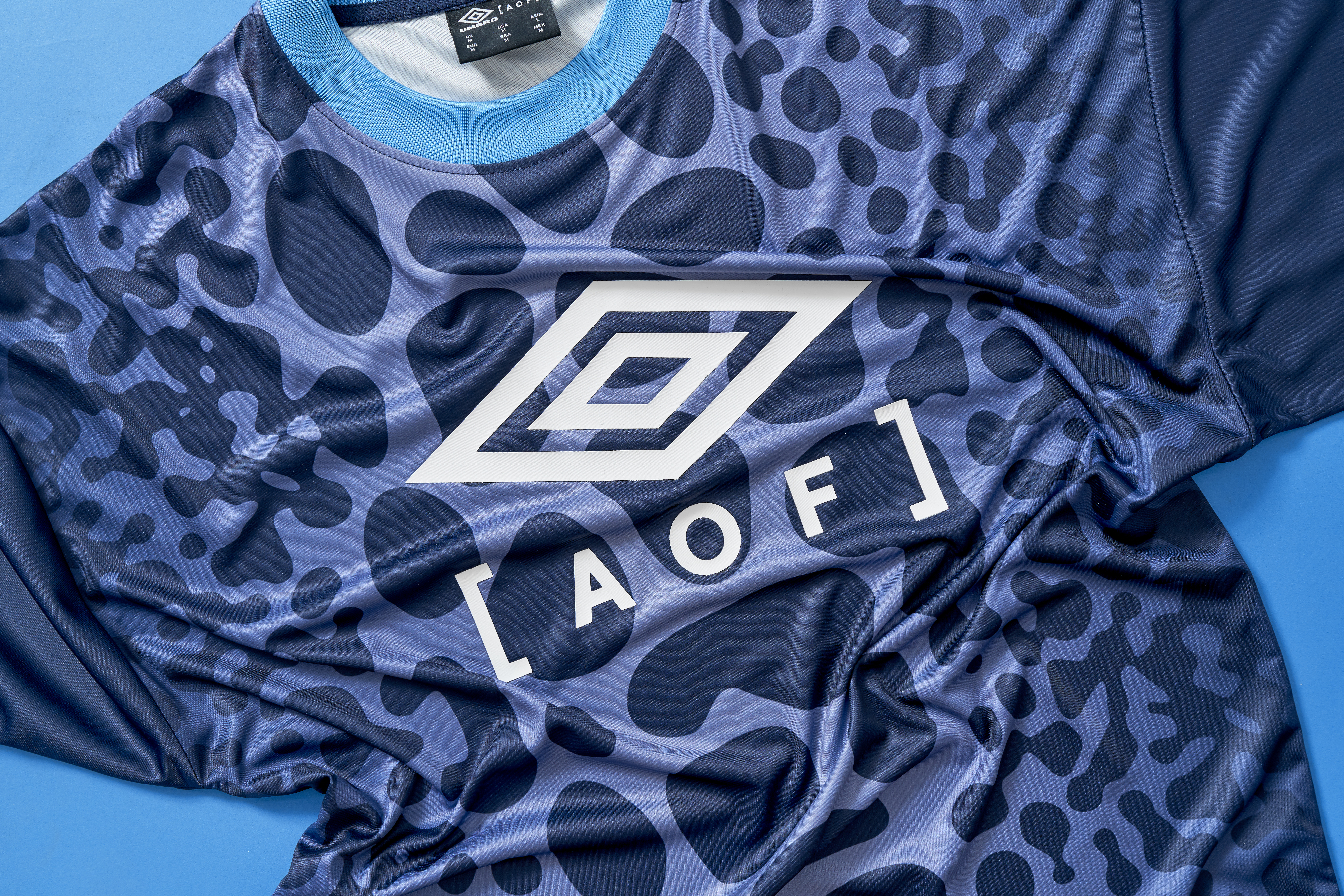 umbro-aof-x-umbro-frog-jersey-flat-4