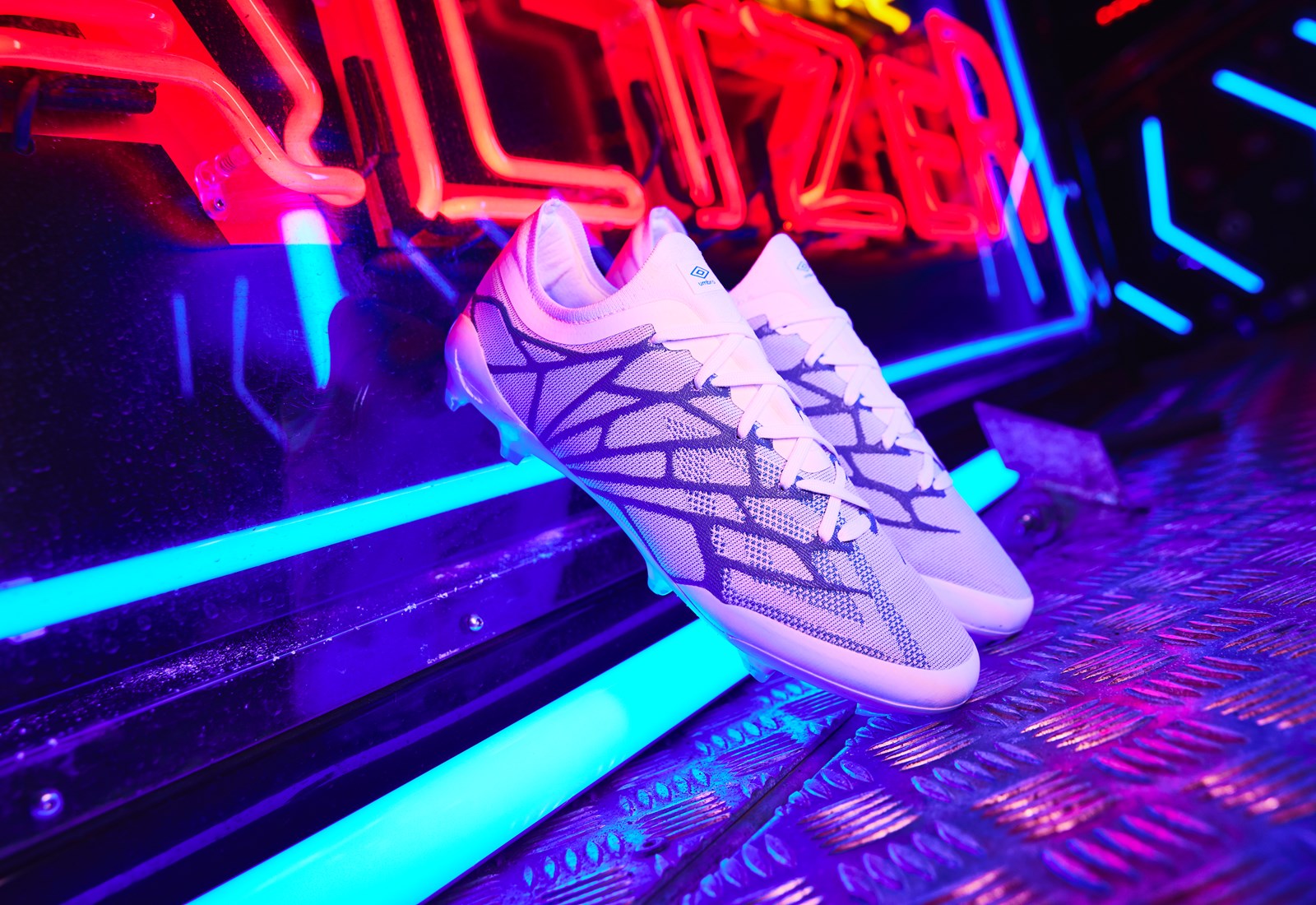 umbro-velocita-alchemist-pro-pair-white-clear-sky