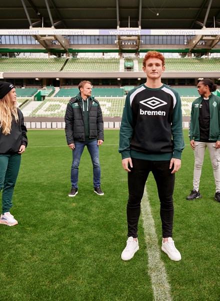 Werder Bremen players and fans modelling new icon pack