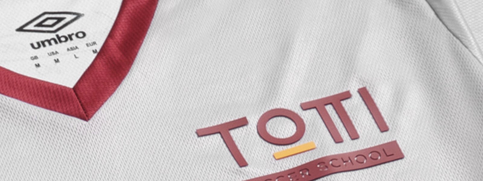 Totti-soccer-school-kits-away-crest