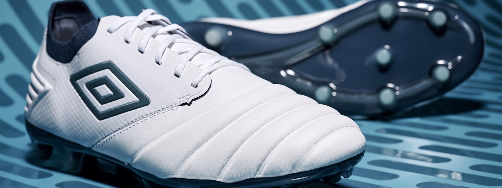 tocco-pro-white-saragosso-sea-upper-and-outsole-shot