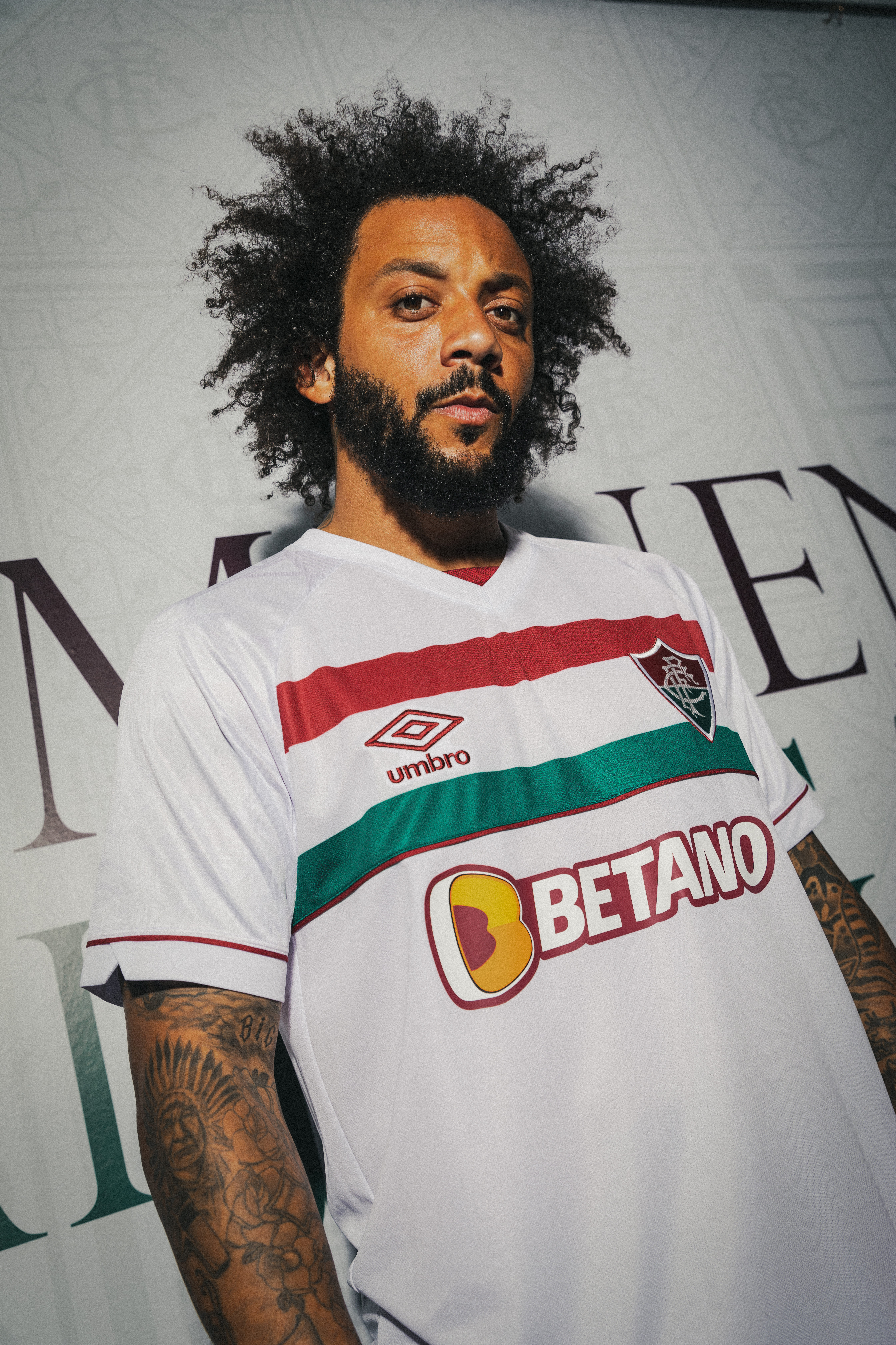 umbro-fluminense-23-24-away-kit-marcelo