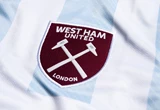 west-ham-united-21-22-away-crest-shot