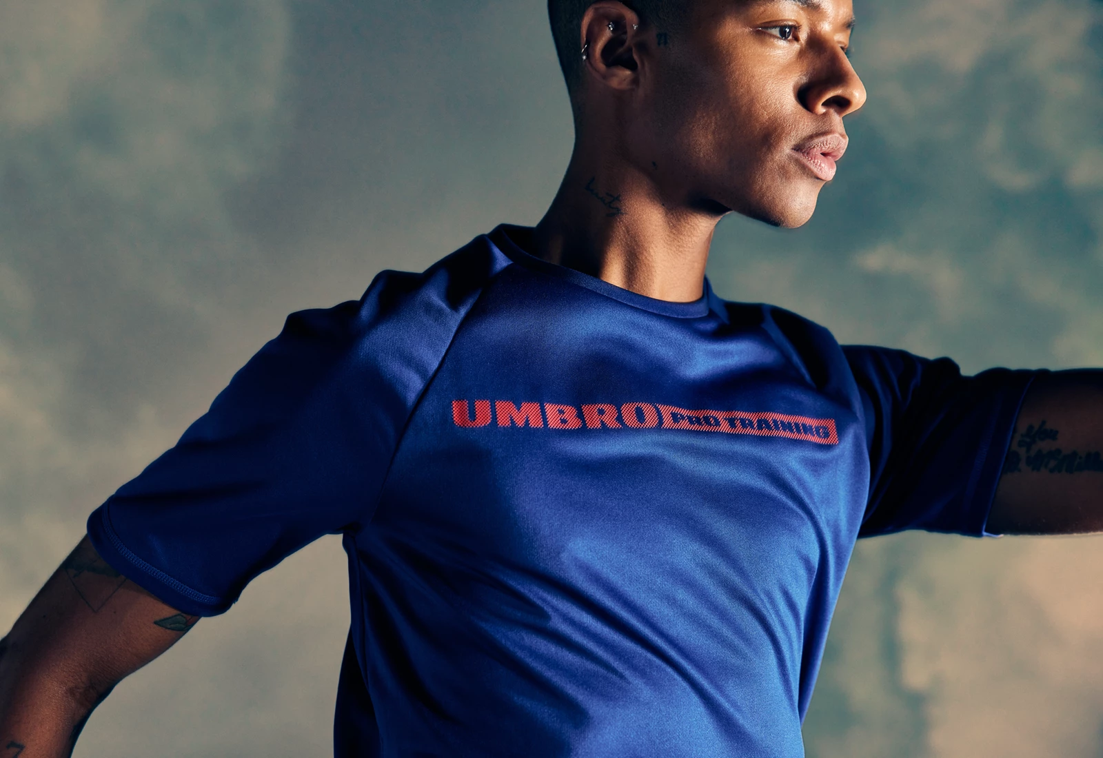umbro-pro-training-active-navy-training-top