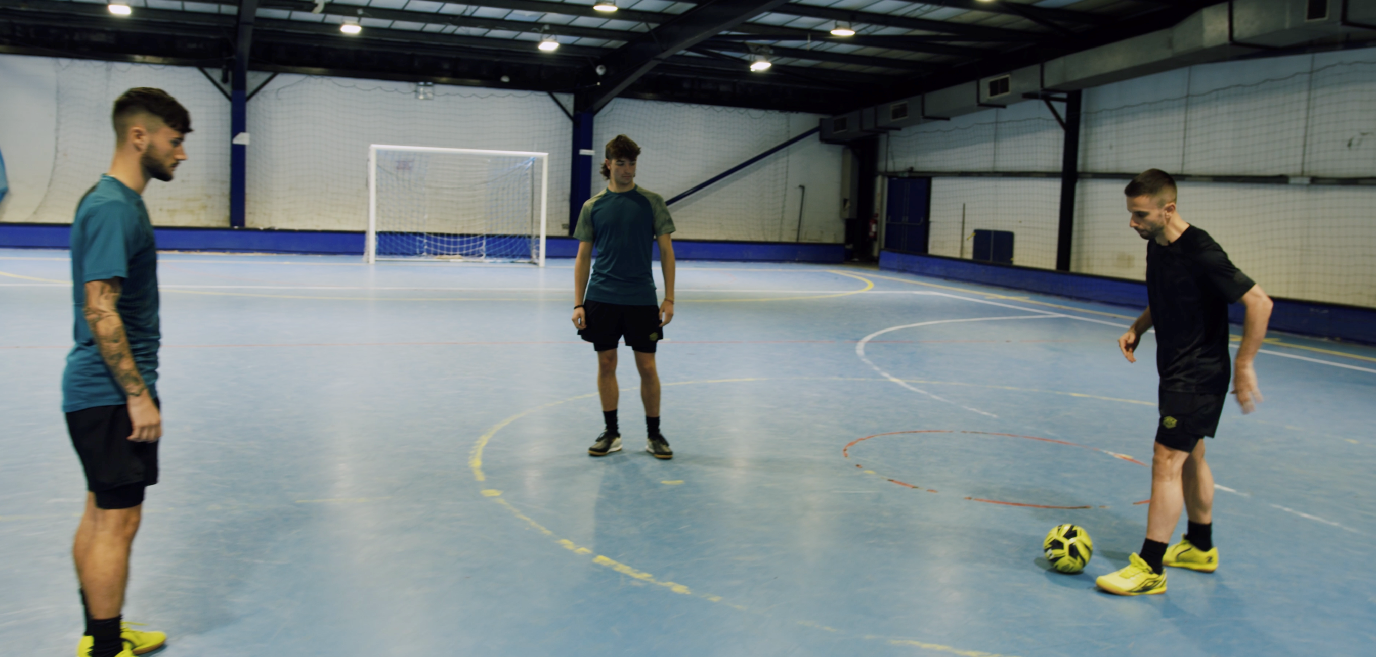 umbro-futsal-masterlcass-wall-pass-screengrab