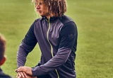 umbro-its-a-training-thing-football-jarred-stretching