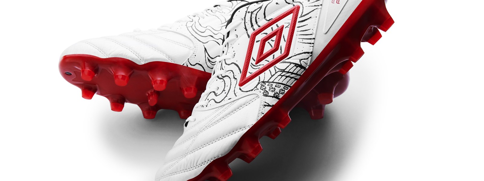 u-by-gaku-accerator-pro-side-profile-shot