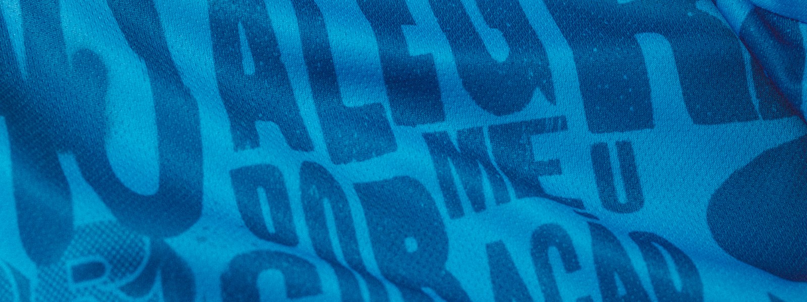 umbro-gremio-every-team-has-one-jersey-artwork-close-up-1