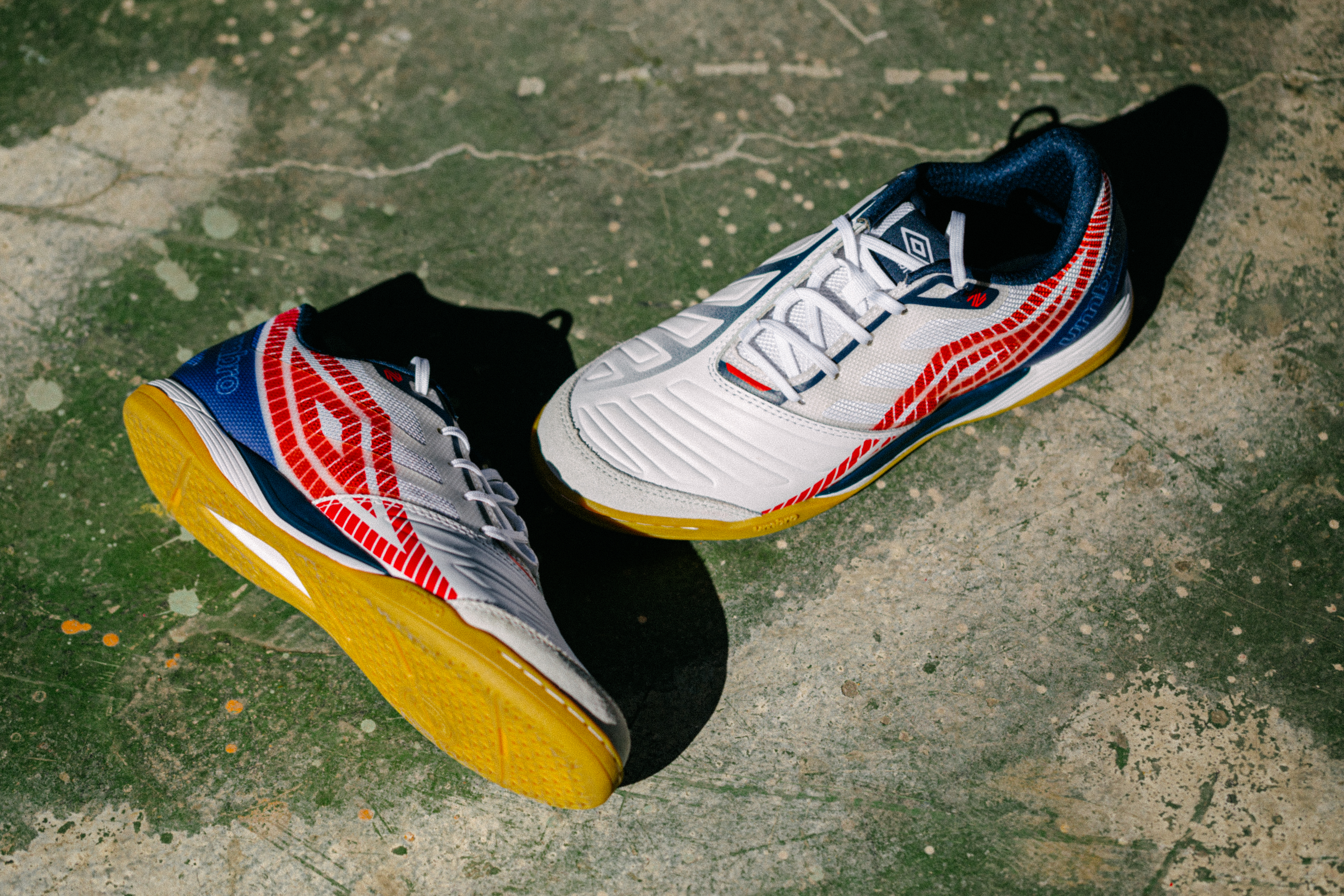 sala-z-futsal-shoe-shot-5