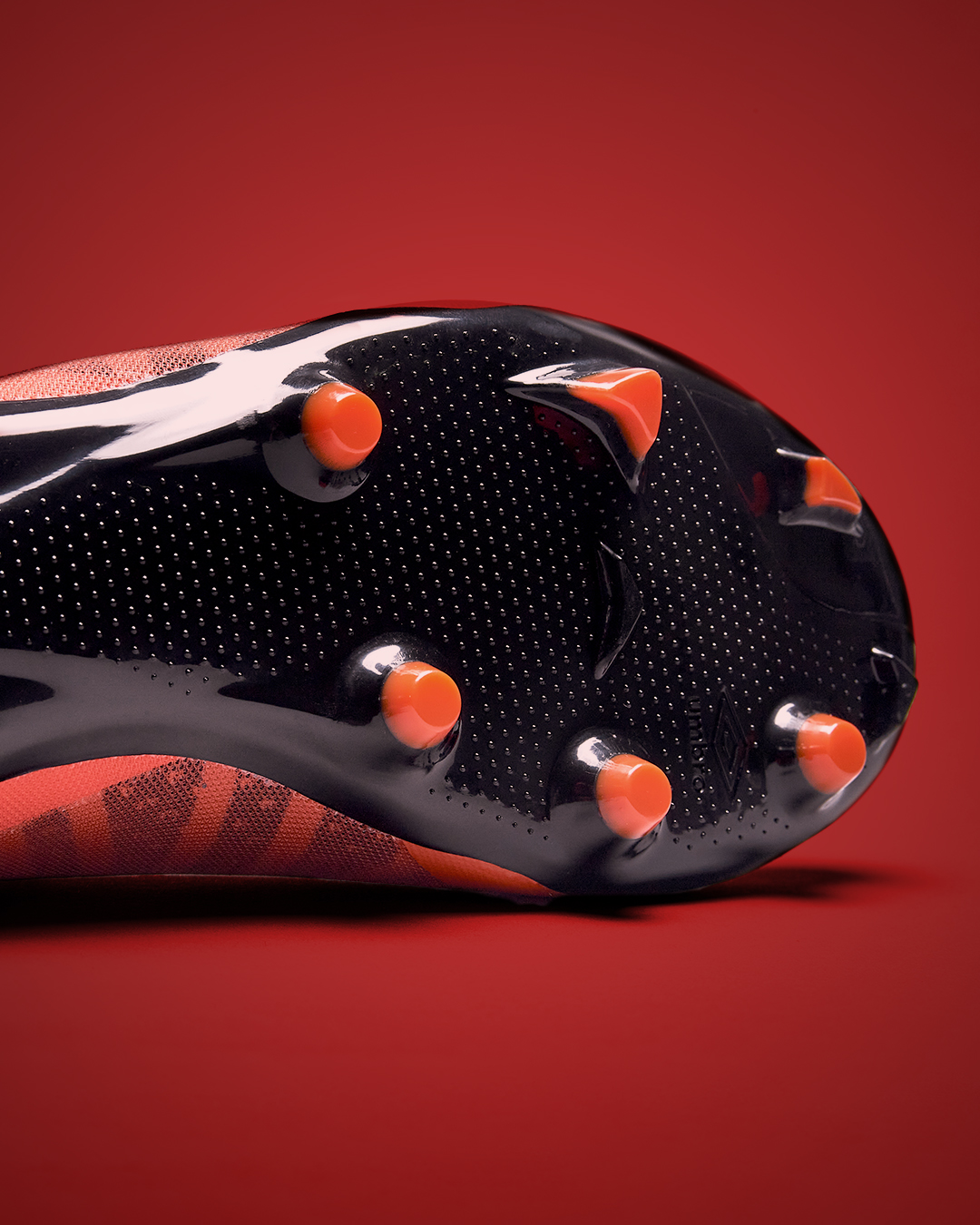 velocita-pro-cherry-tomato-black-pebax-outsole-shot