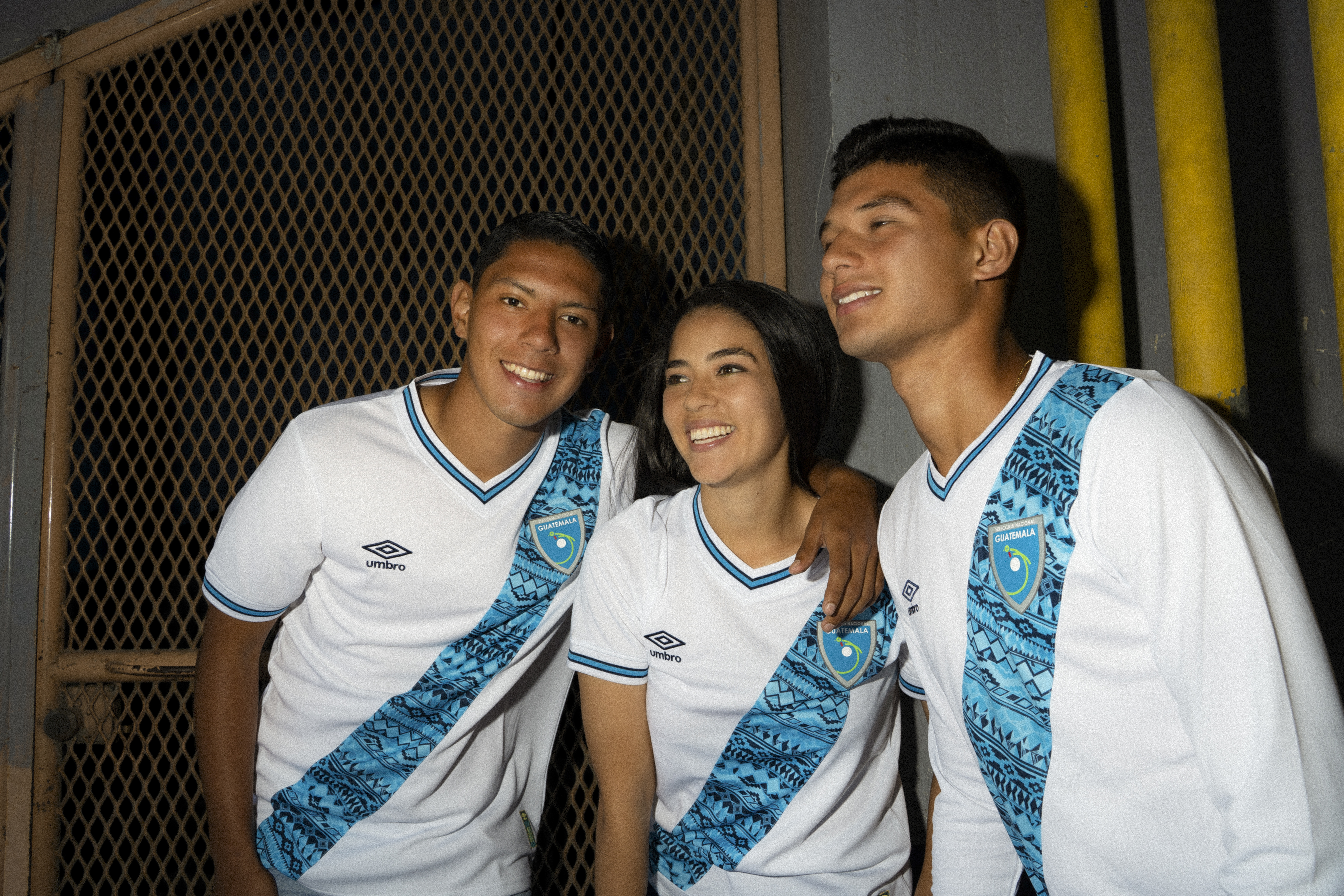 umbro-23-24-guatemala-home-kit-group-shot