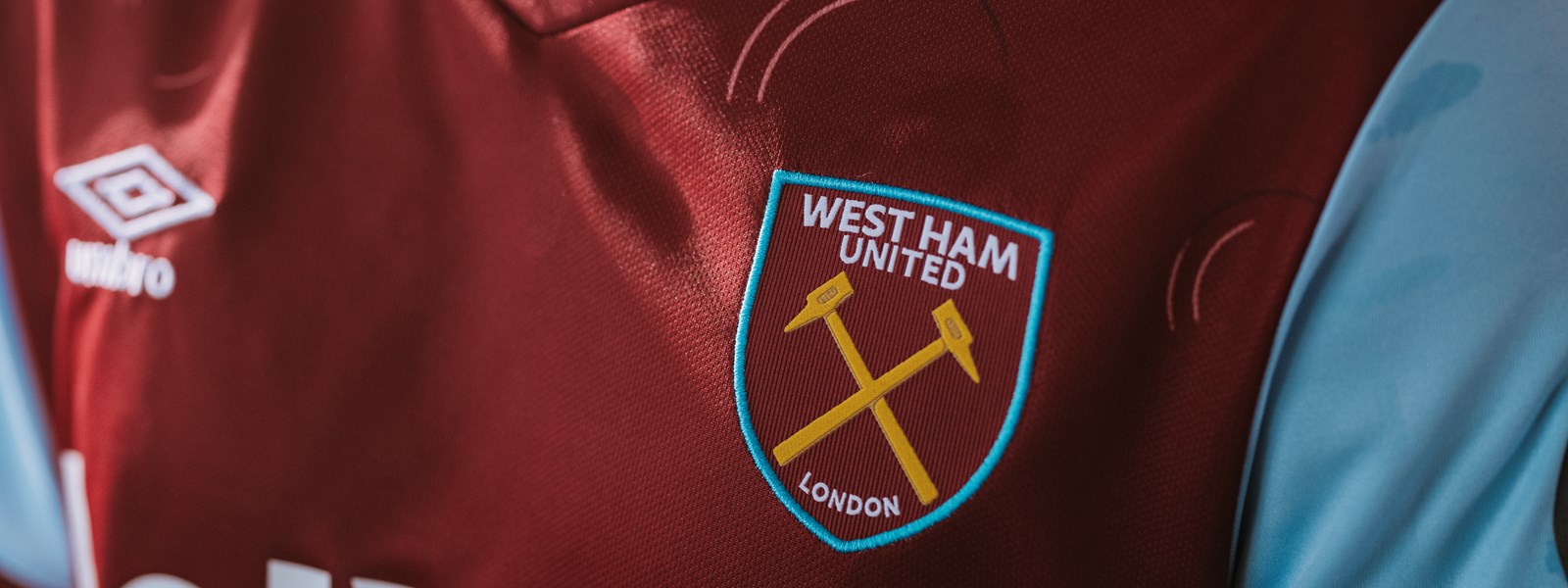 west-ham-united-umbro-23-24-home-kit-detail-shot