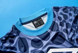 umbro-aof-x-umbro-frog-jersey-flat-3