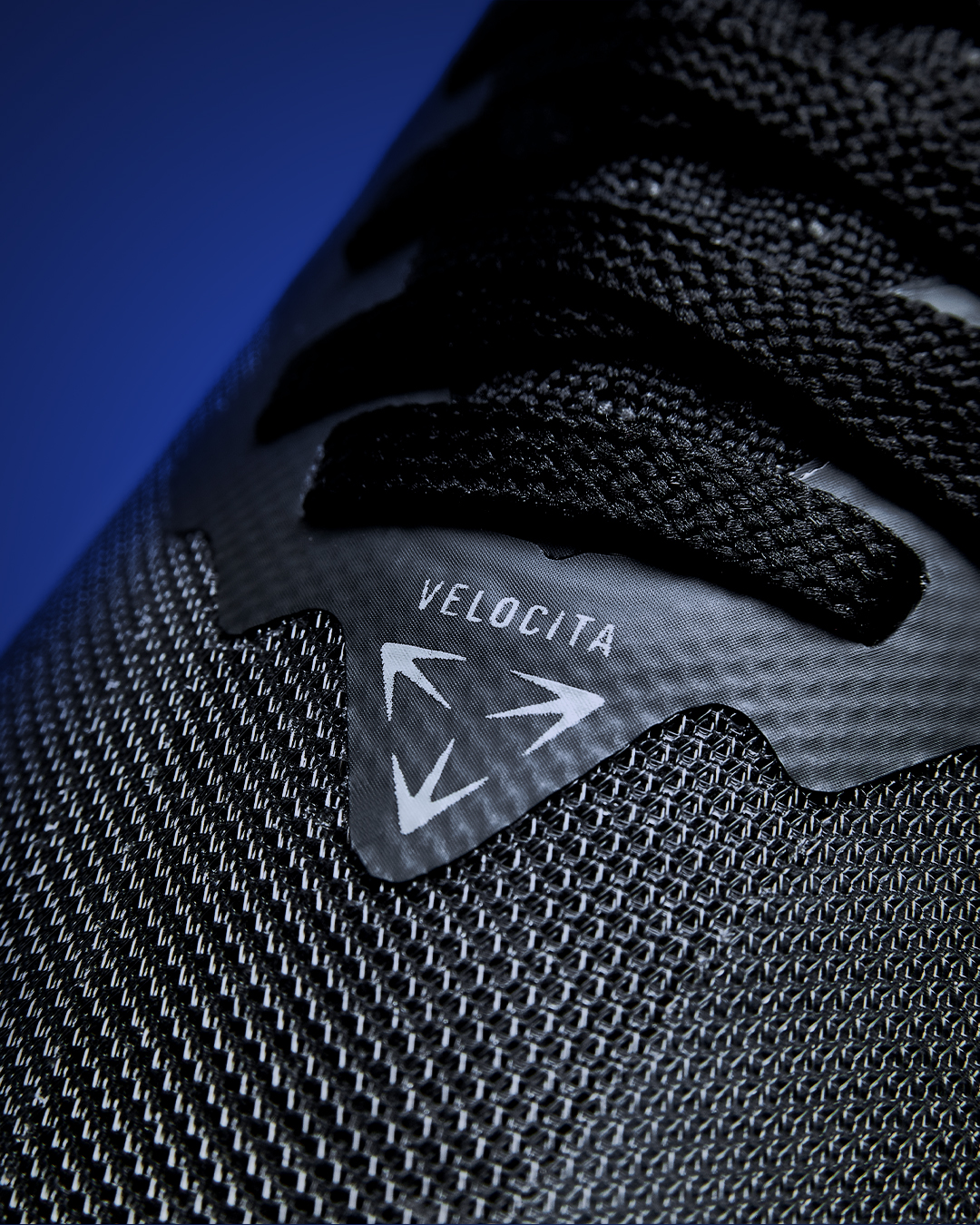 velocita-pro-urban-chic-high-rise-black-silo-logo-shot