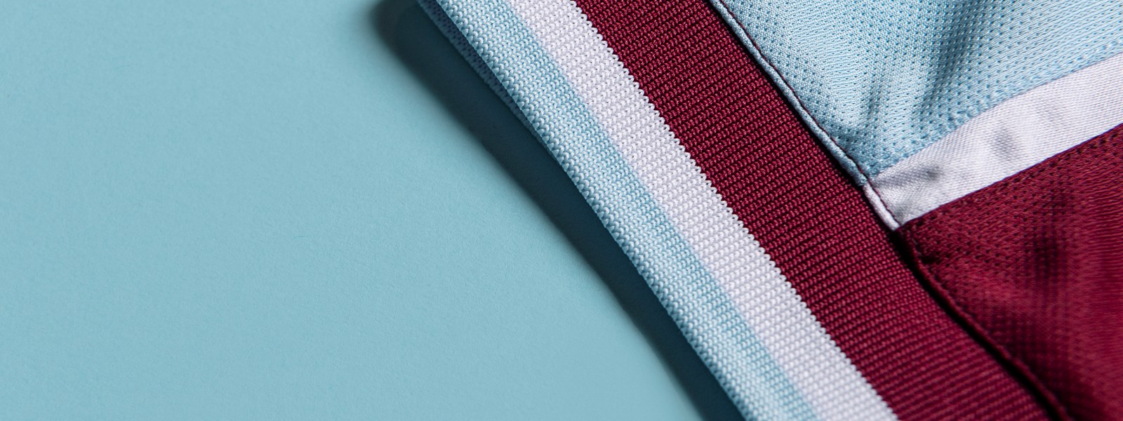 west-ham-united-21-22-home-shirt-sleeve-detail-shot