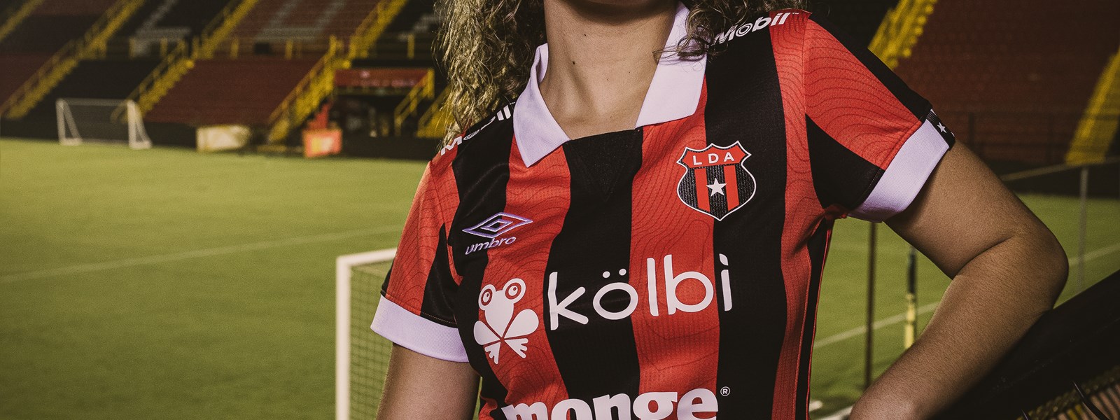 umbro-lda-23-24-home-kit-womens