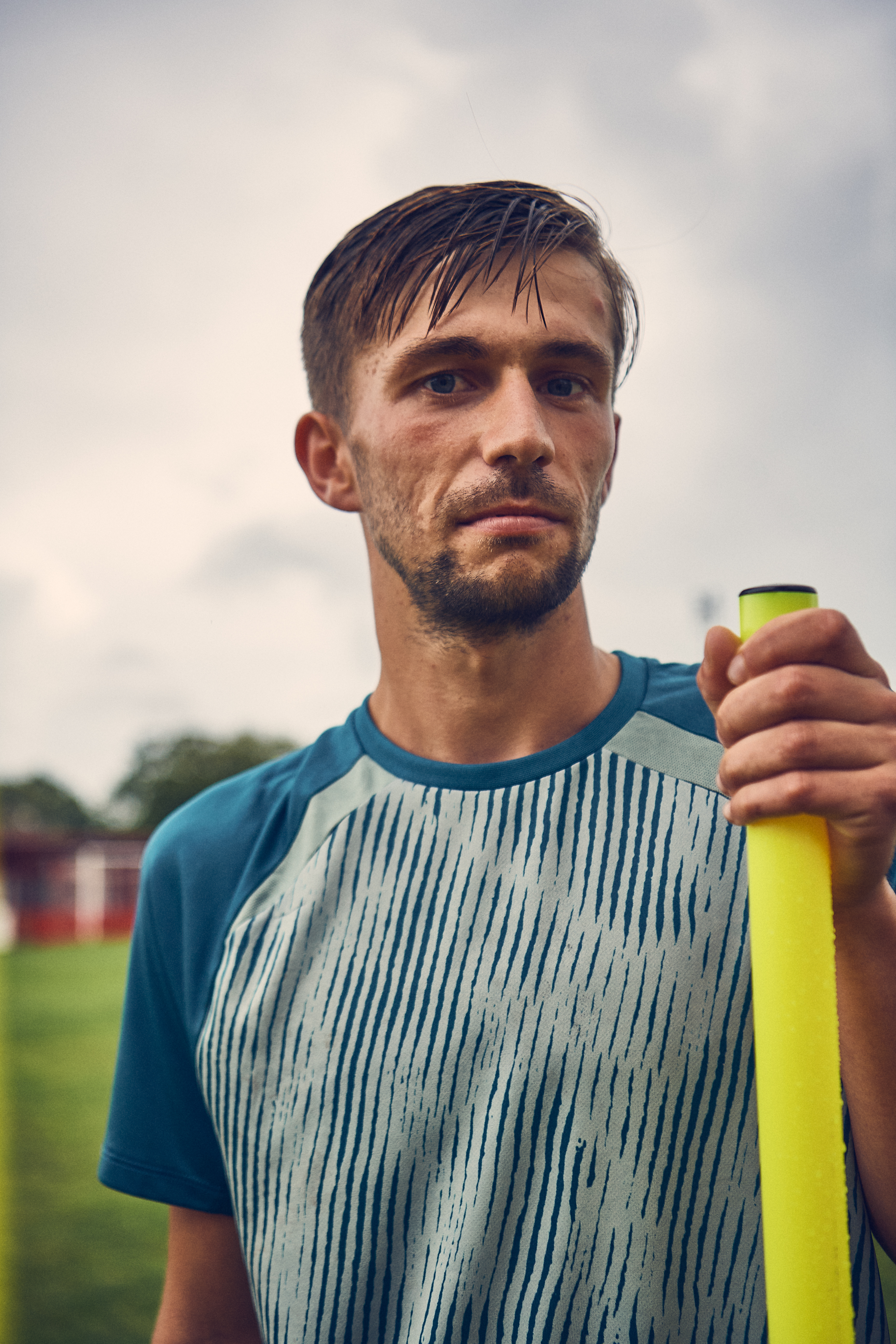 umbro-its-a-training-thing-football-josh-profile-shot