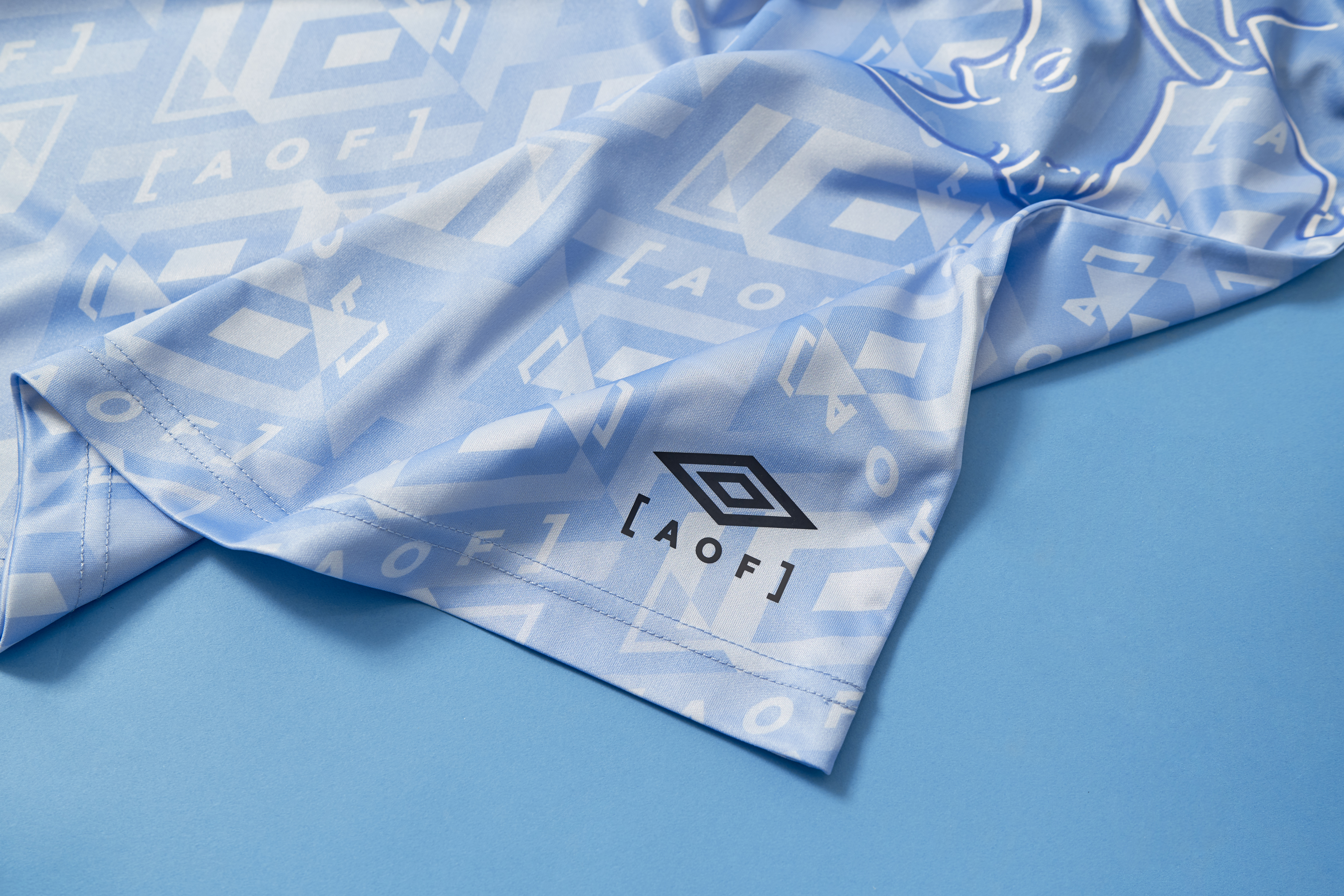 umbro-aof-x-umbro-rhino-jersey-flat-3