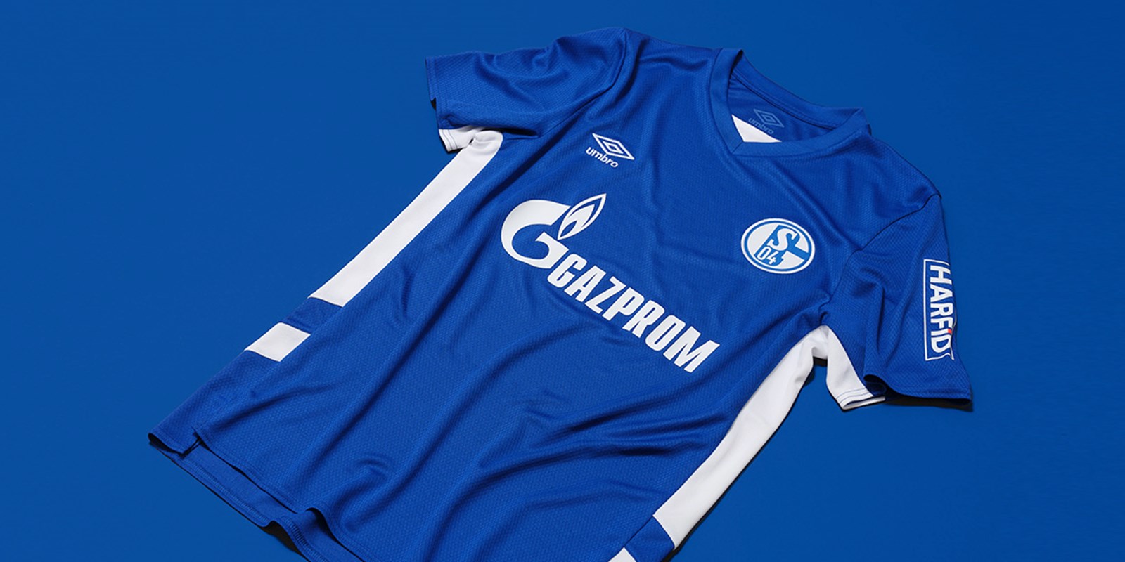 Interactie Bron gastvrouw FC Schalke 04 21/22 home kit